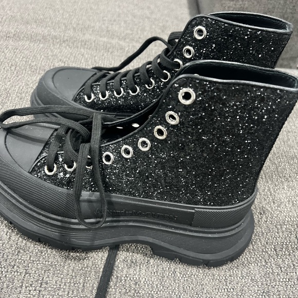 Alexander McQueen Glitter Tread Slick Boots NWT - Picture 1 of 7